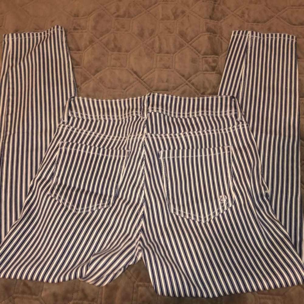Pants - Picture 2 of 5